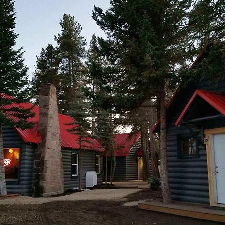 Yellowstone Cabins And Rv West Yellowstone Ngoại thất bức ảnh