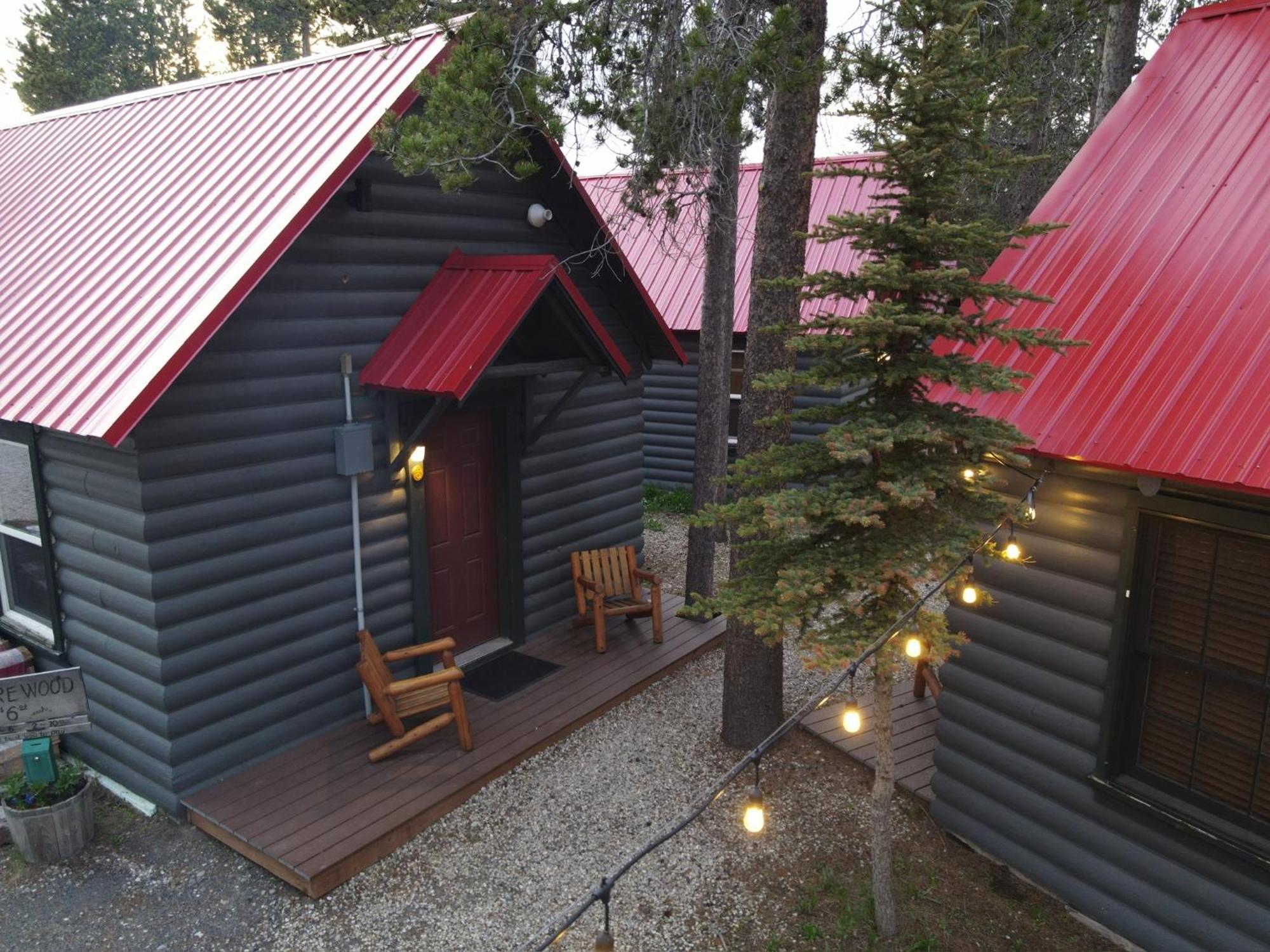 Yellowstone Cabins And Rv West Yellowstone Ngoại thất bức ảnh